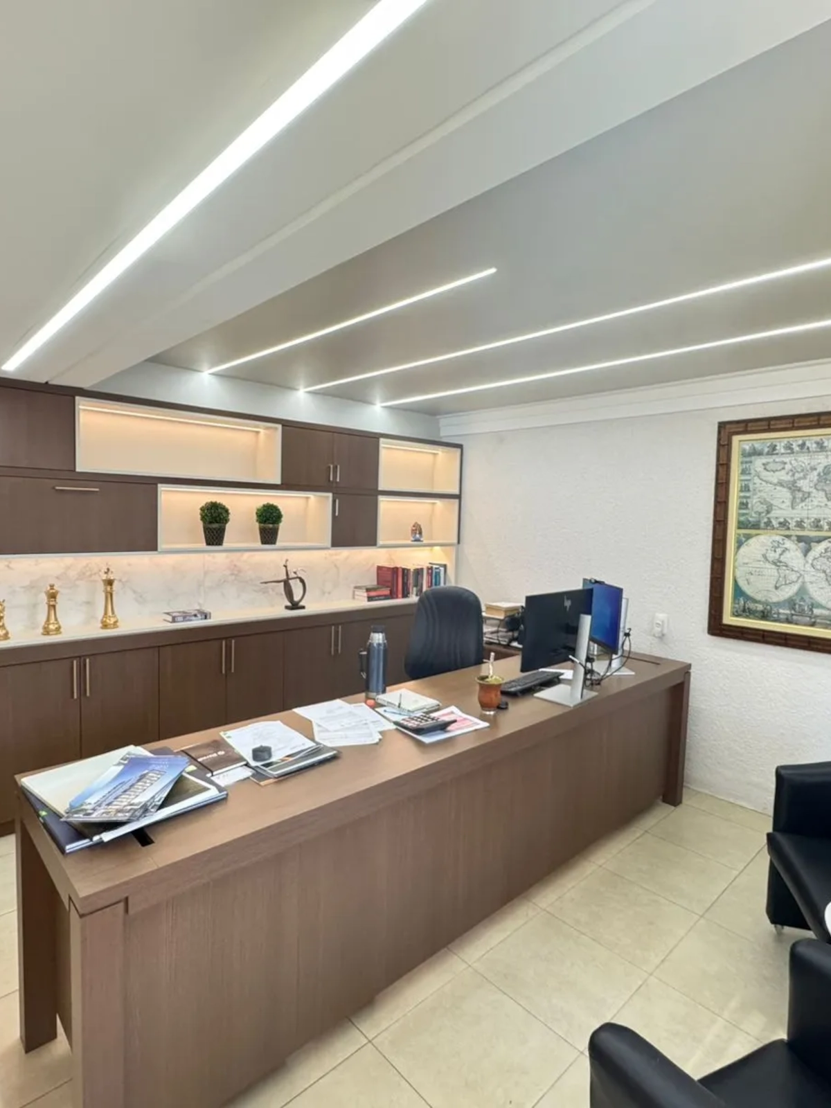 imagens da área interna da imobiliária